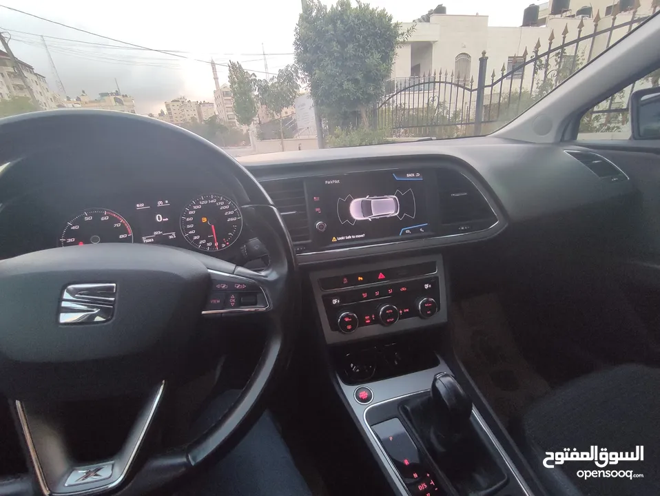 سيات ليون اكسلينس بالكرتونة محرك 1500تربو بنزين اتوماتيك
