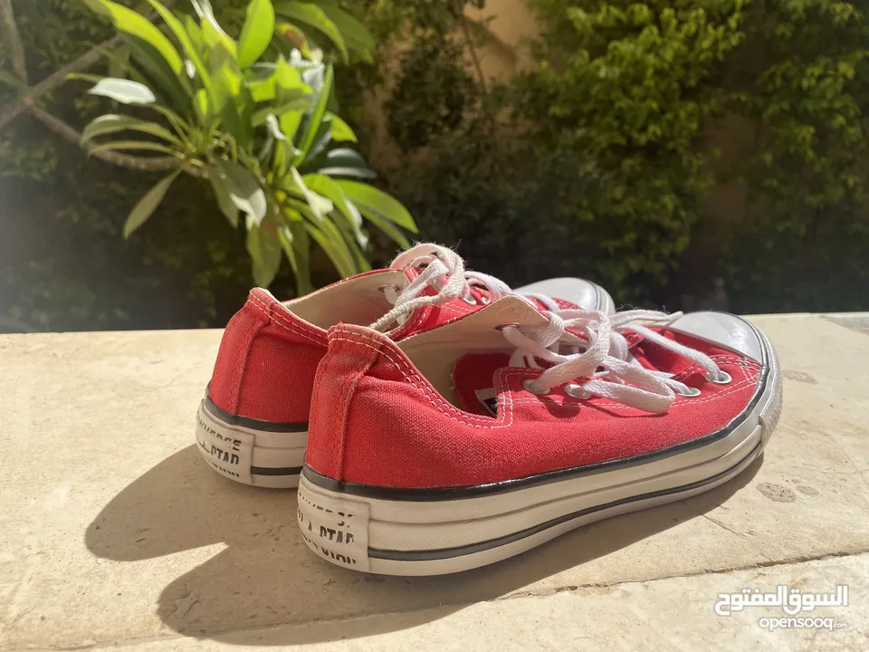 Converse size 39 from Barcelona