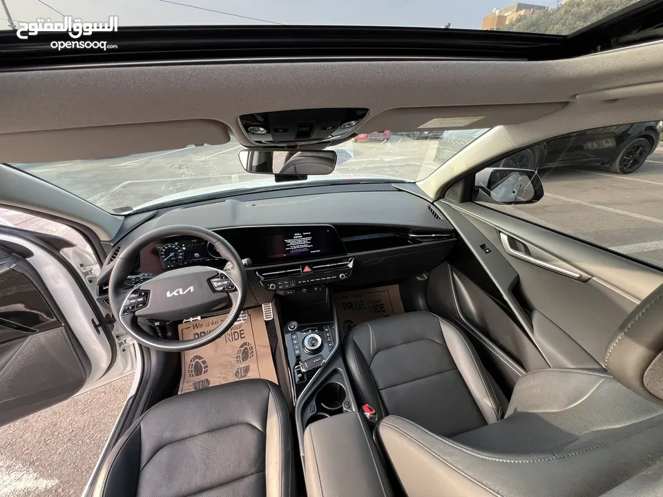Kia niro hybrid full  2022  كيا نيرو هايبرد  فل اضافات  ترخيص 2022                   فحص نخب