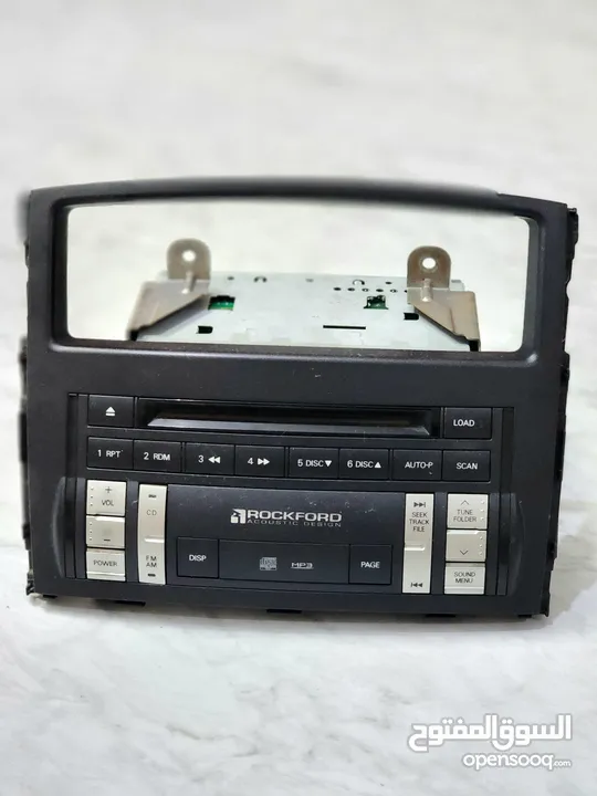 pajero original music system