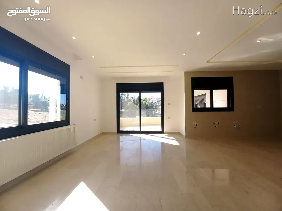 شقة للبيع في منطقة دير غبار  ( Property ID : 35648 )