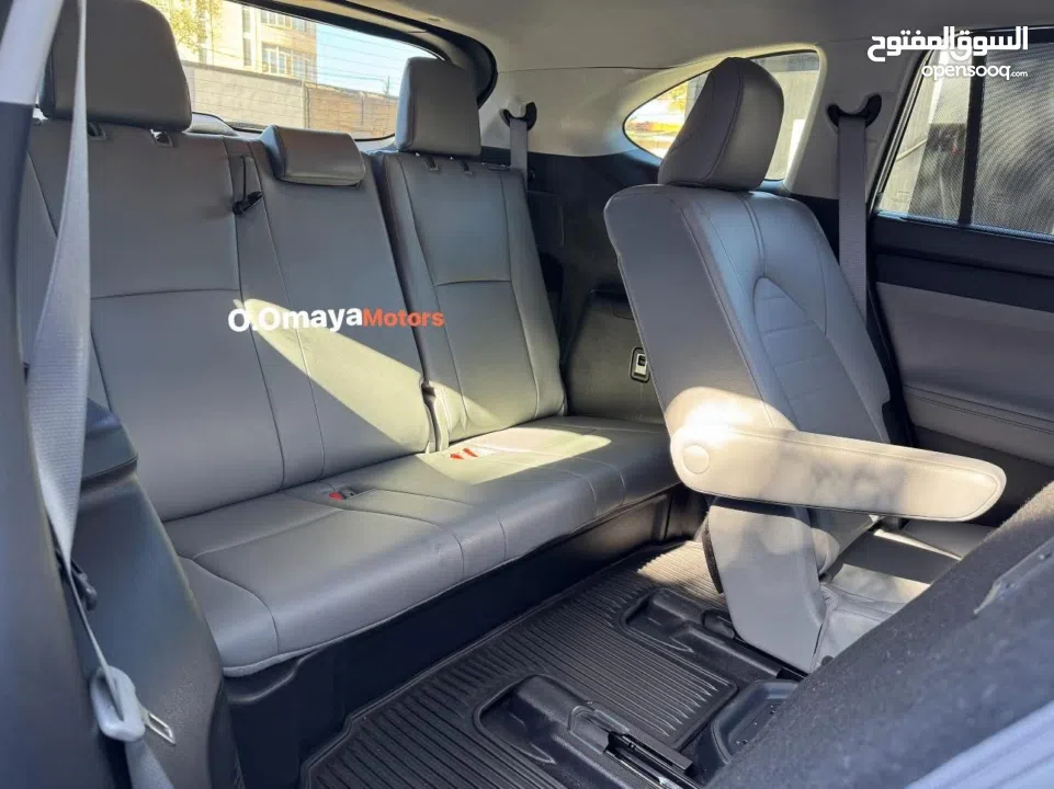 Toyota Highlander Business  4×4   Hybrid 6+1  إضافات مميزة و بسعر آلعرض
