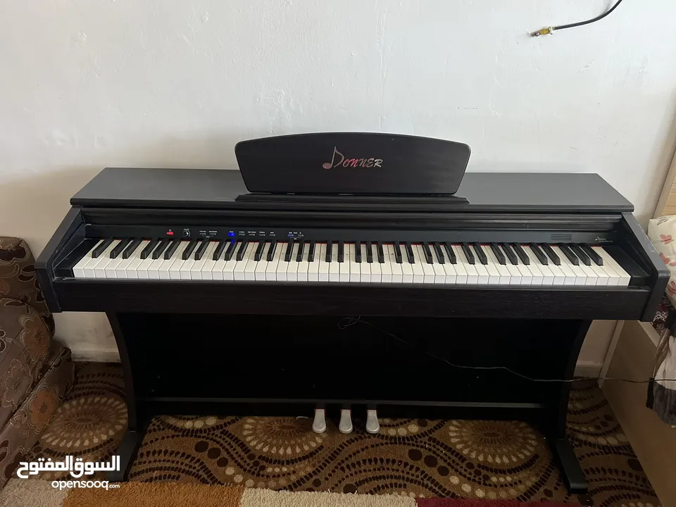 Donner DDP-300 Digital Piano – بيانو ديجيتال احترافي بحالة ممتازة