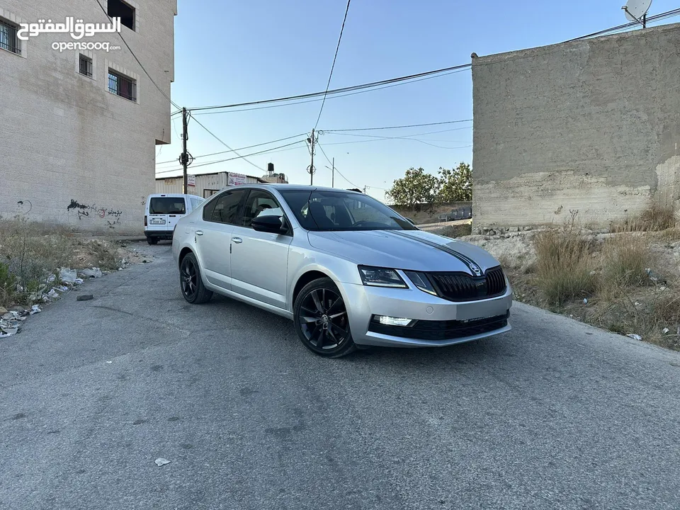 سكودا اوكتافيا 2019 رخصة فل اضافات