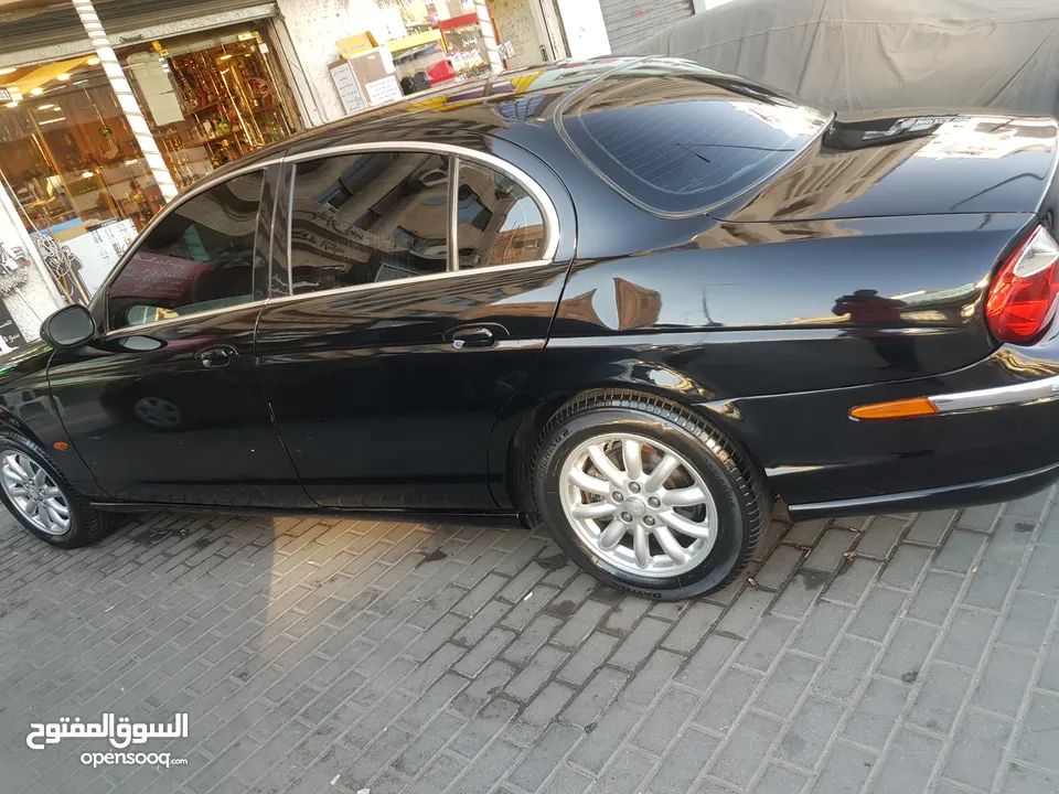 جاكور موديل 2003 ماتور 2500 فل الفل للبيع  كاش قابل للبدل للبدل للبدل