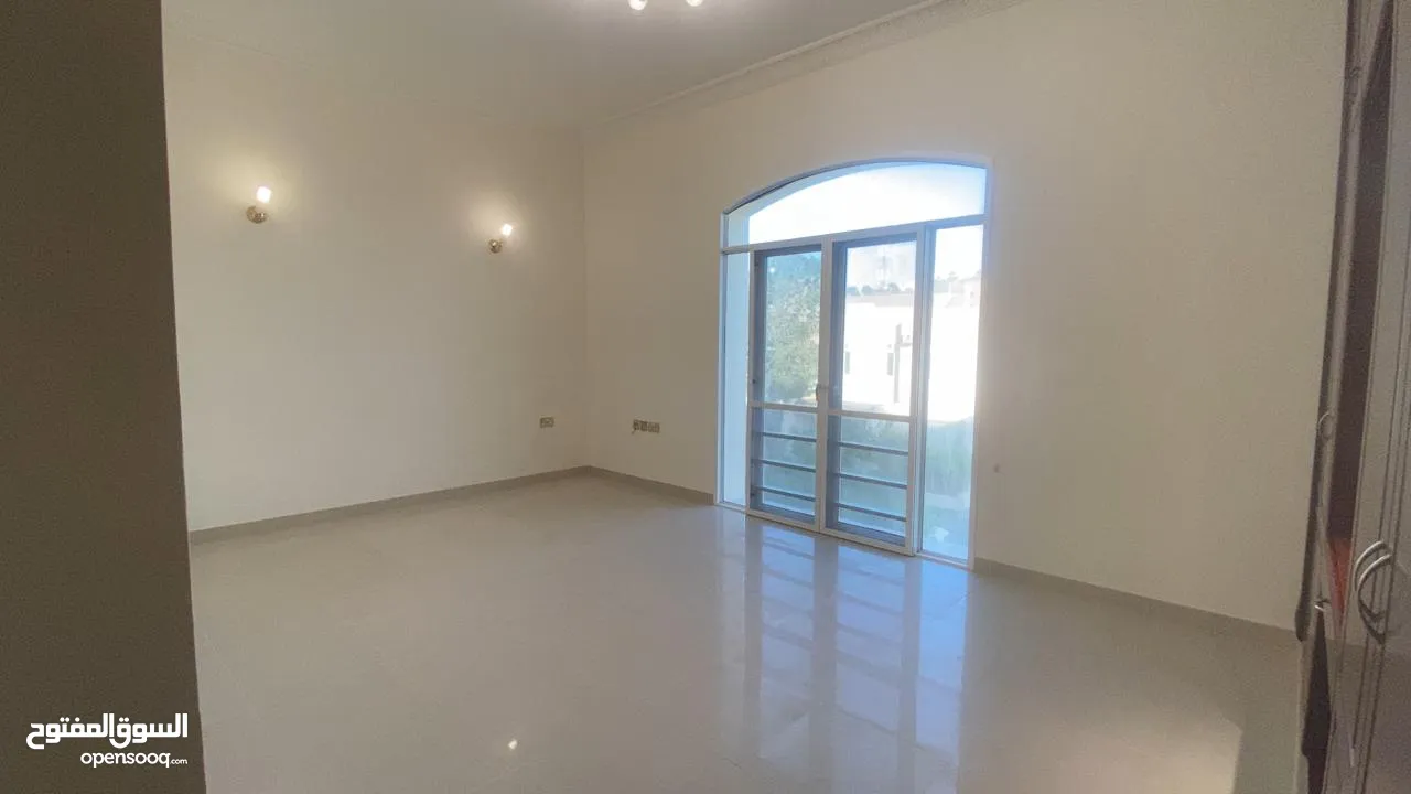 3Me33 Luxurious 5+1BHK villa for rent in MQ