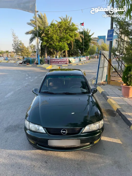 اوبل فيكترا الجوهره