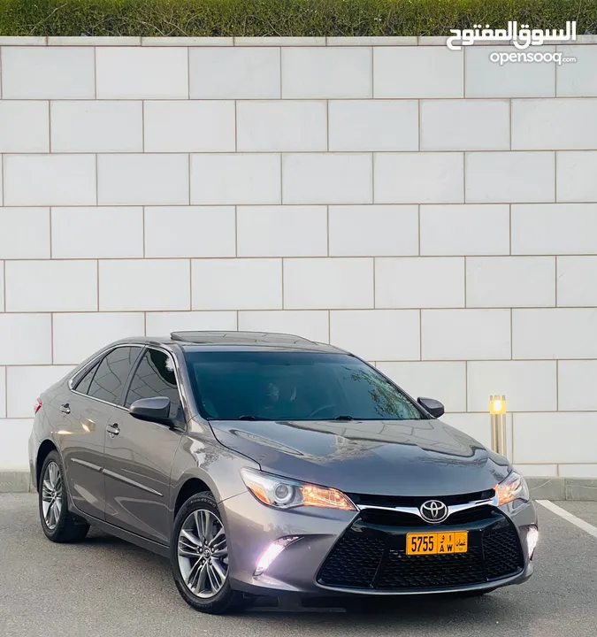 TOYOTA CAMRY SE - 2017 , نظيف جدا