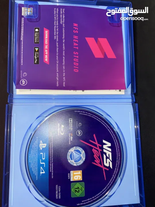 بلايستيشن 4 مستعمل شبه جديد حالة وكالة مع 3 ايادي سوني 4 اصلي حالة وكالة بلايستيشن مرتب كانه جديد