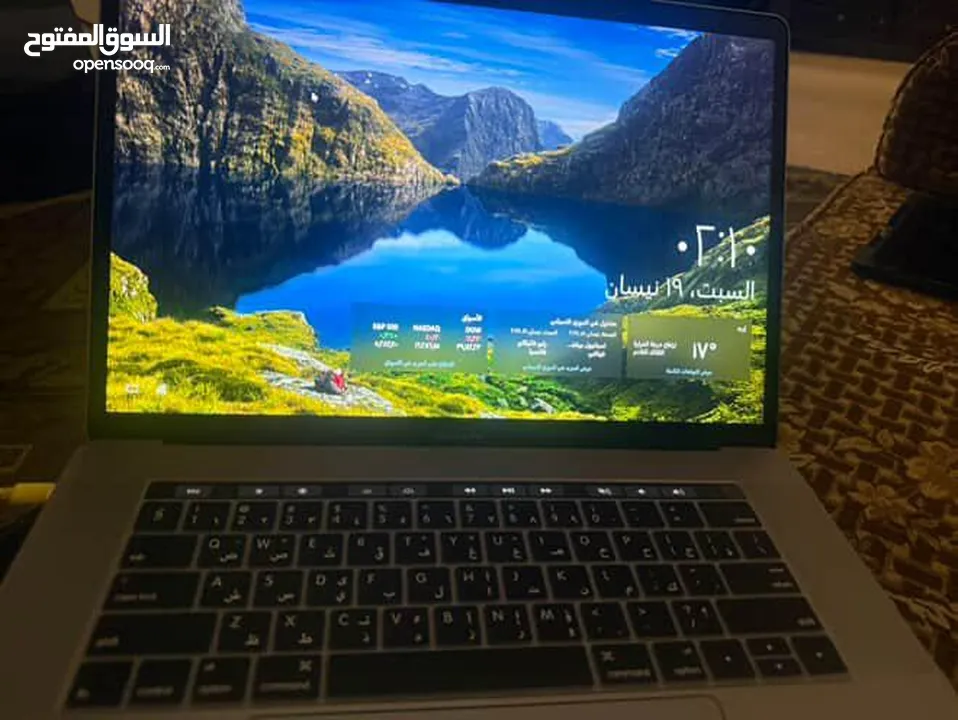 ماك بوك برو بحاله الوكاله