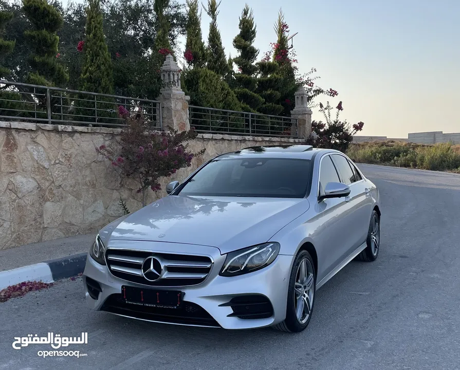 ‎‏E200  ‏ᄉ Mercedes-Benz ‏‎2017