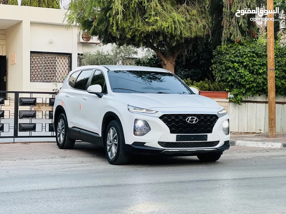 هوندااااي سنتافيه 2019 مطور 2000 ديزل 4*4  ست ركاب بدون فتحه بسعرررر حرق ع الكاش فقط 96 الف