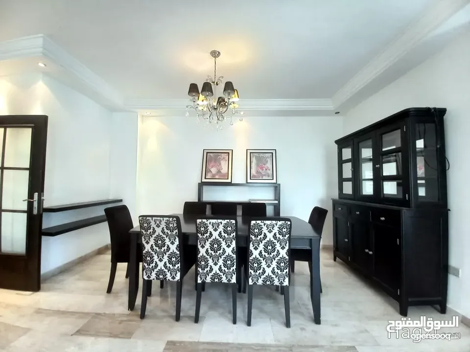 شقة مفروشة للإيجار في دير غبار  ( Property 33828 )