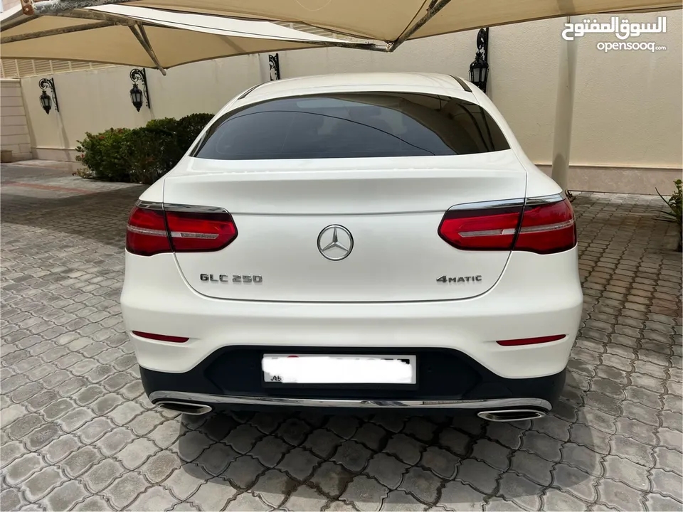 GLC 250 Coupé Mercedes 2018 مرسيدس GLC250 ابيض 2018