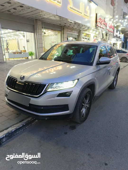 سكودا كودياك 4×4 ايد صفر  فتحة بانوراما  جديدة السيارة