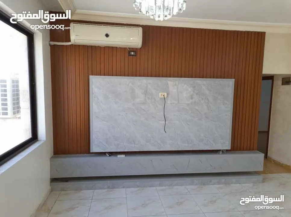 شقة  طابقية مميزة طابق اول للبيع في الذراع الغربي من المالك مباشرة