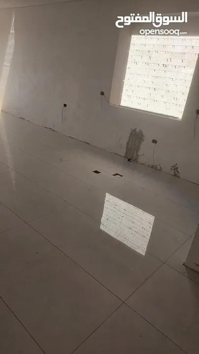 شقه للبيع في عين مصباح