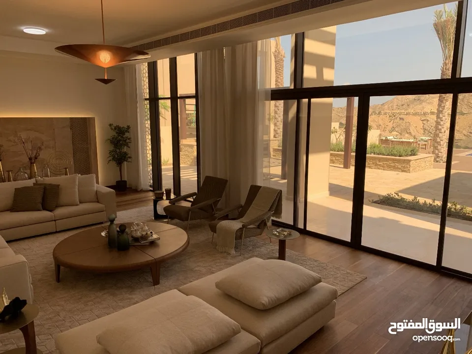 5 + 1 BR Incredible Villas in Muscat Bay