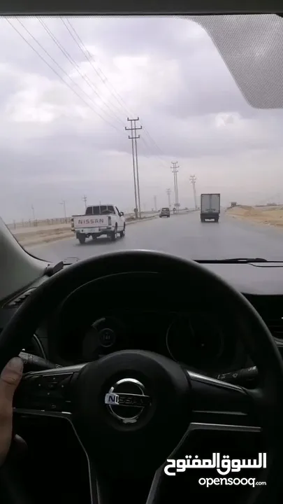 نيسان سيلفي (2018) للبيع كاش.. او البدل على سيارة بسعر اقل .. غير قابل اقساط