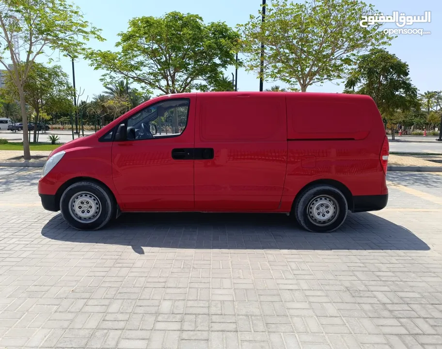 HYUNDAI H1 CARGO