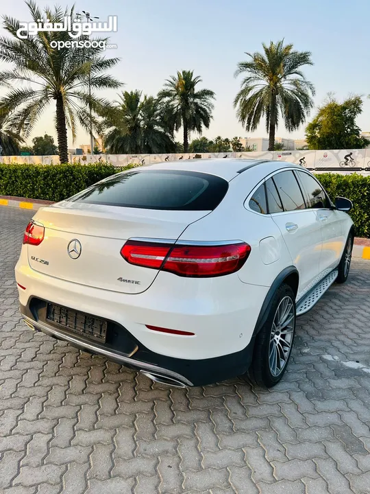 Urgent GLC 250 model 2018 GuLF full option very clean