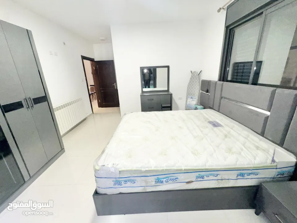 شقة مفروشة مع حديقة ومدخل خاص خلف الانجيلية