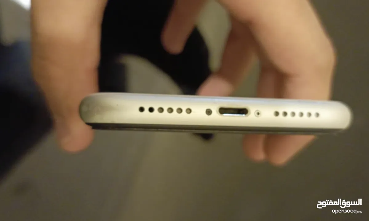 آيفون XR الوصف وكالة مش مفتوح