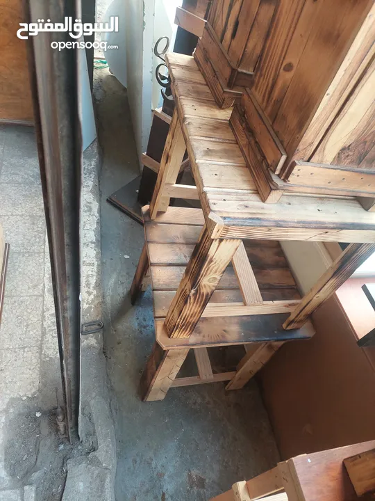 كراسي خارجية وأخرى بسعر مناسب