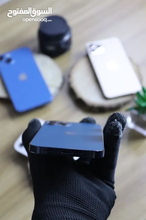 iPhone 11 Pro B:75% iPhone 12 B:92% iPhone 12 Pro B:77% iPhone 13 B:76%