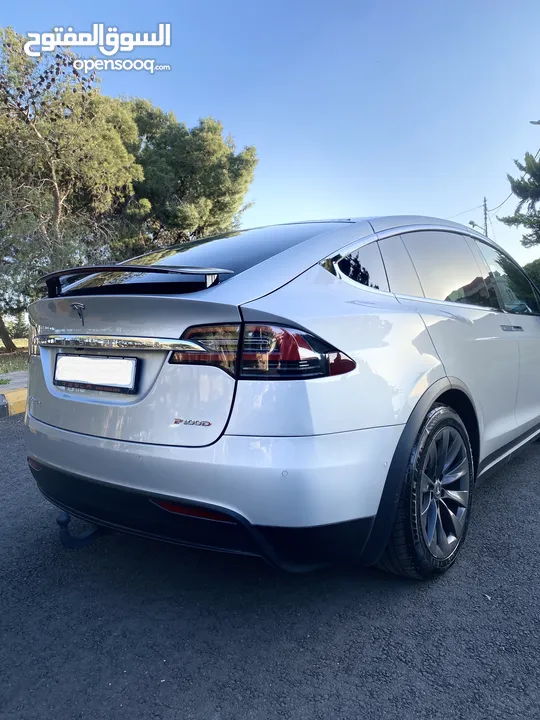 TESLA MODEL X 100 D 2017 SILVER