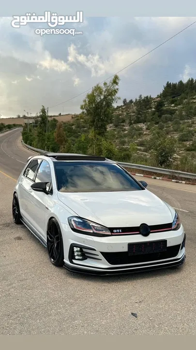 VOLKSWAGEN - GOLF GTI MK7,5
