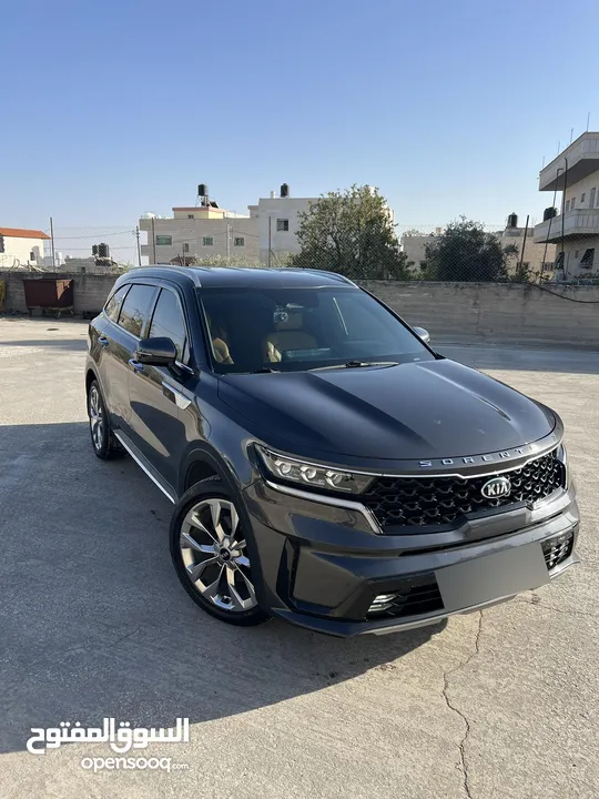 جيب كيا سورينتو للبيع