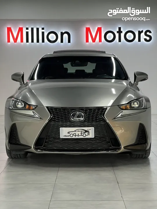 LEXUS IS300 F Sport 2018 لكزس