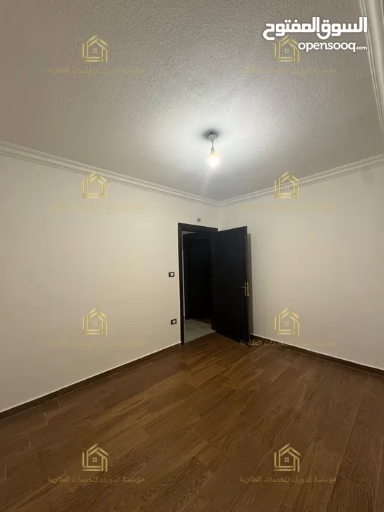 شقة سوبر ديلوكس تتميز بإطلالــــه مميزة