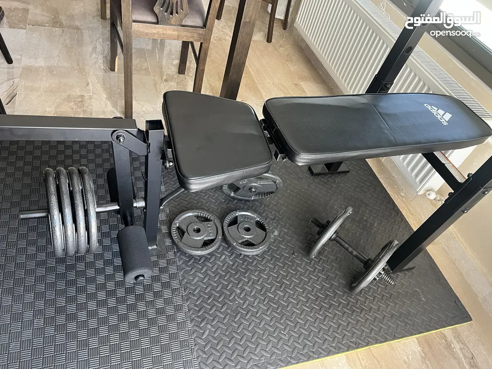 بيع معدات اللياقة البدنية، في مقعد  البنش والأوزان Multi-purpose workout bench