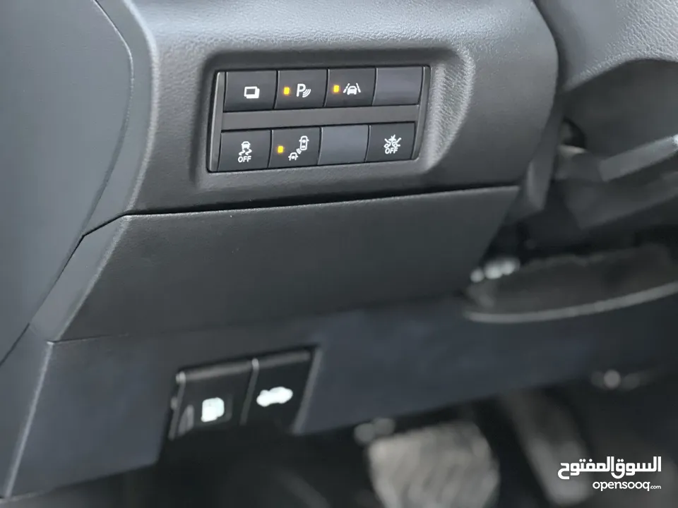 Nissan kicks 2021 حجم المكينة 1600cc مسرفسة وجاهزة 4 اطارات جديدة تسجيل وتامين لمدة سنه فل مواصفات