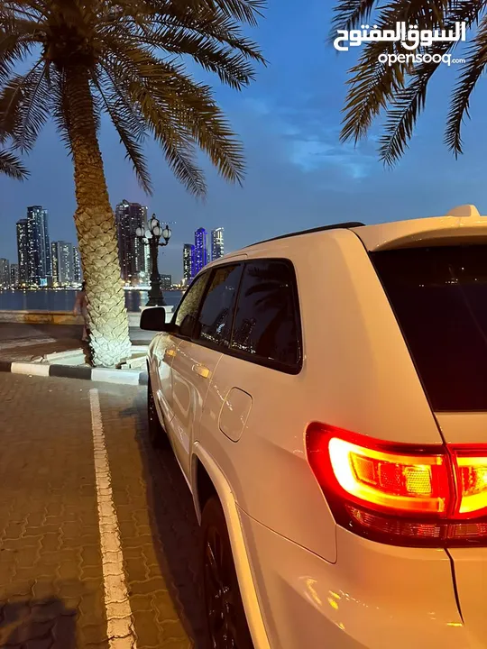 جيب جراند شيروكي موديل 2021 للايجار  FOR RENT JEEP GRAND CHEROKEE MODEL 2021