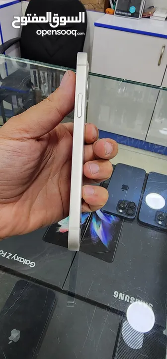iPhone 12 128 GB بحالة ممتازة جدا بسعر مناسب