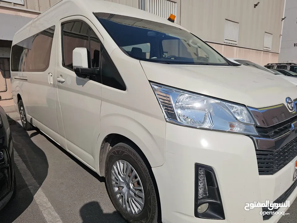 Toyota Hi-Ace diesel