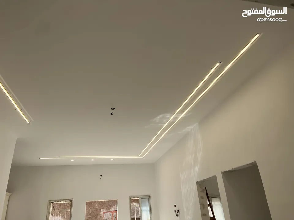فني كهرباء منزلية  تحت إشراف هندسي