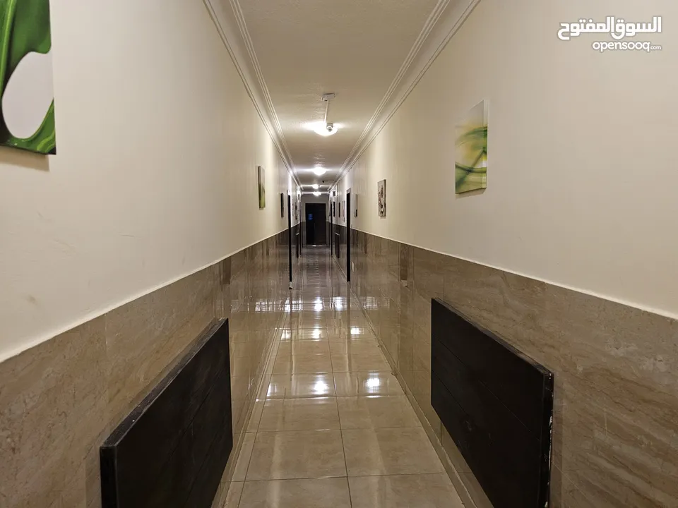 استوديوهات فندقيه مفروشه للاجار اليومي و الاسبوعي في قلب عمان منطقه هادئه و مخدومه قريبا من كل شيء