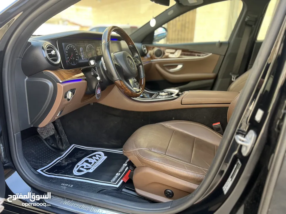 Mercedes-Benz E200(2017)