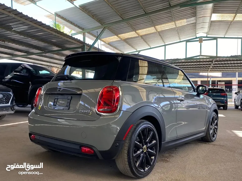 mini cooper 2023 كهرباء