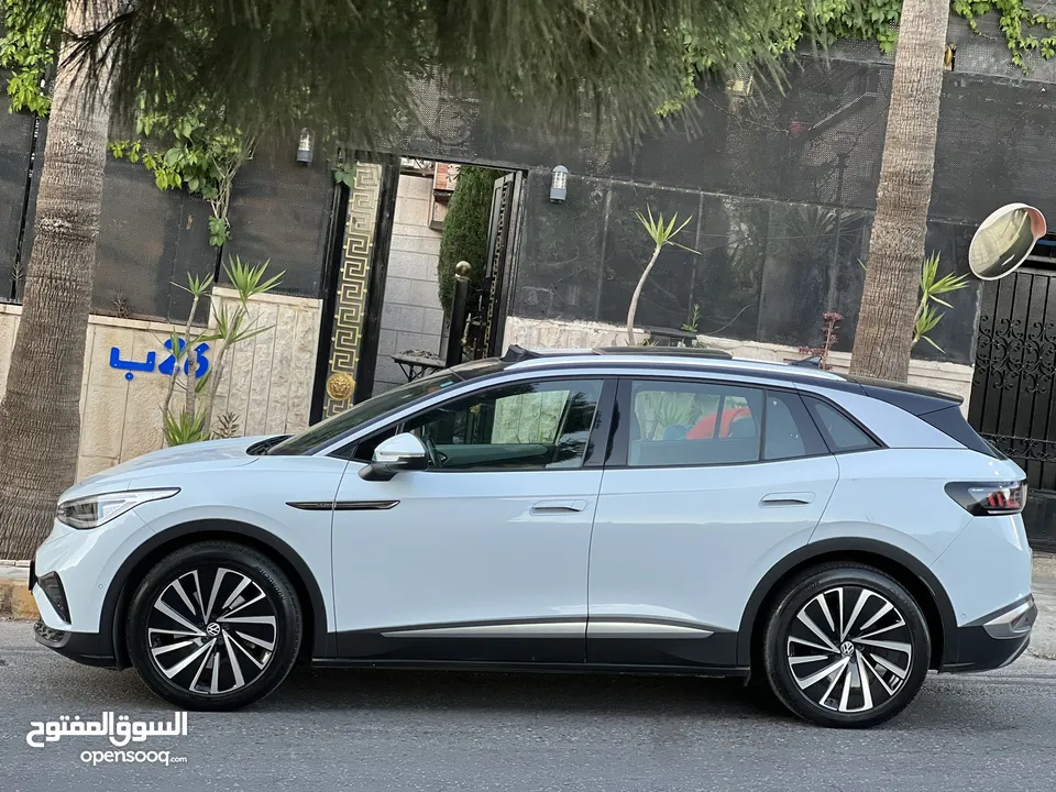 ‎‏VOLKSWAGEN  ID.4 X PRO  موديل 2022 فحص كامل بانوراما متحركة فُل اوبشن بحالة الوكالة للبيع
