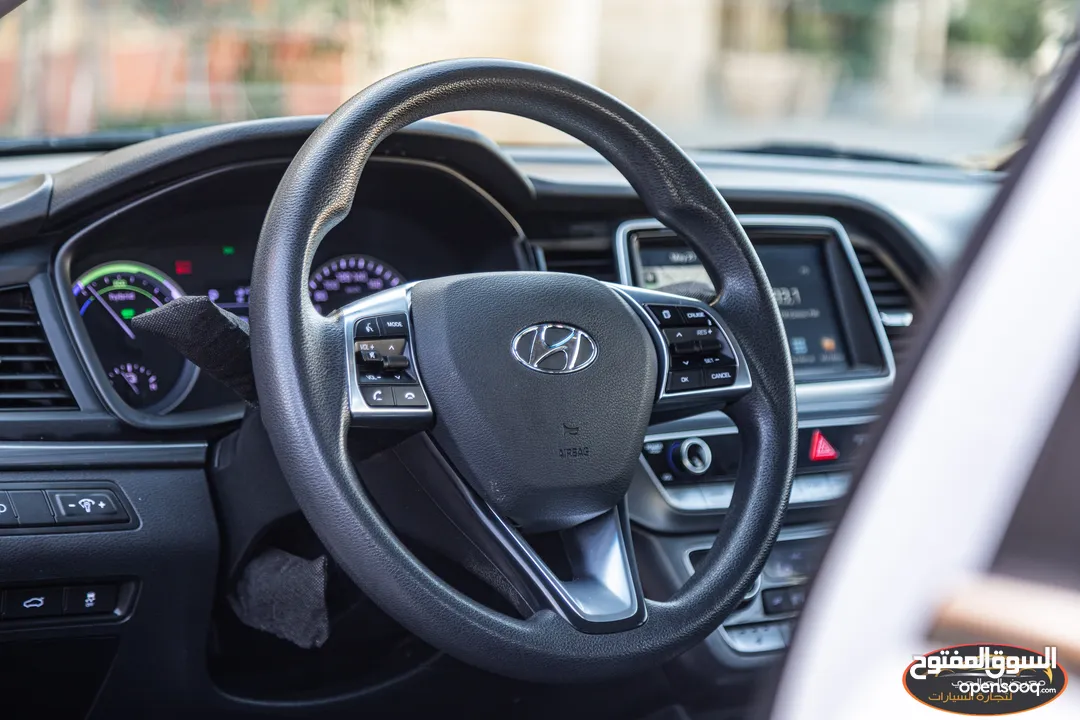Hyundai Sonata 2019   السيارة بحالة ممتازة جدا