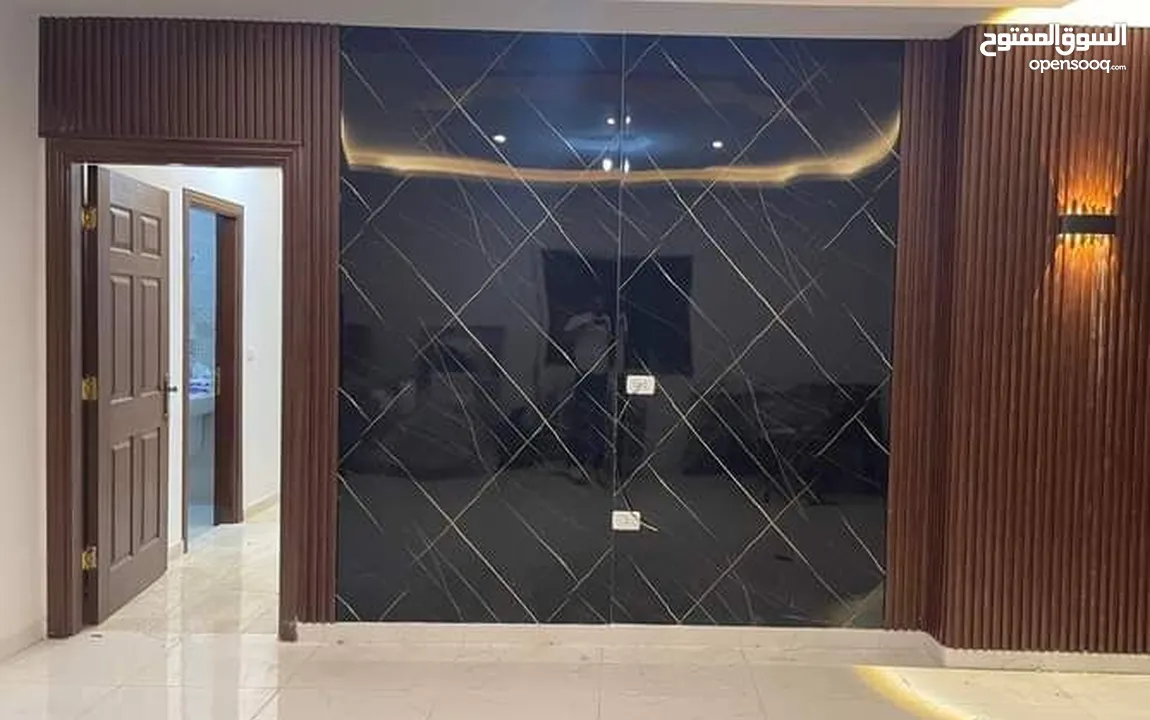 تركيب بديل الرخام وبديل الخشب...فني....