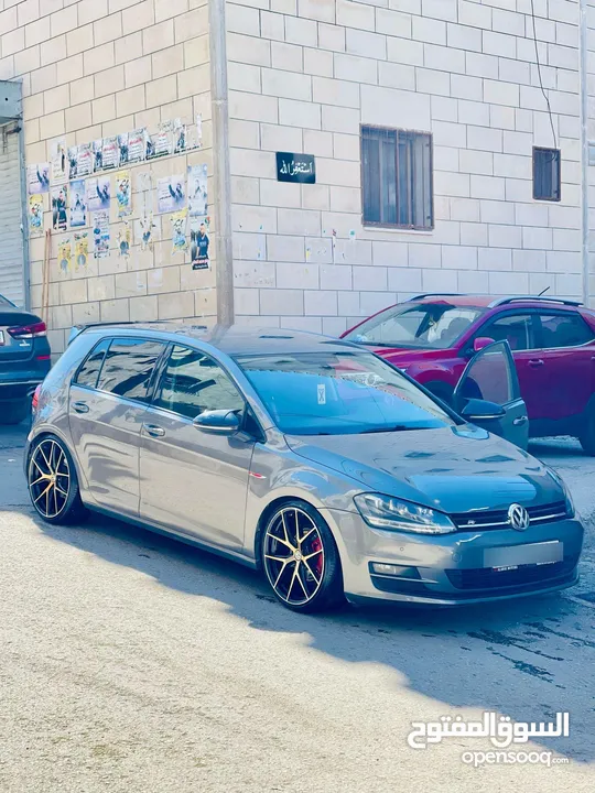 جولف 2014 للبيع