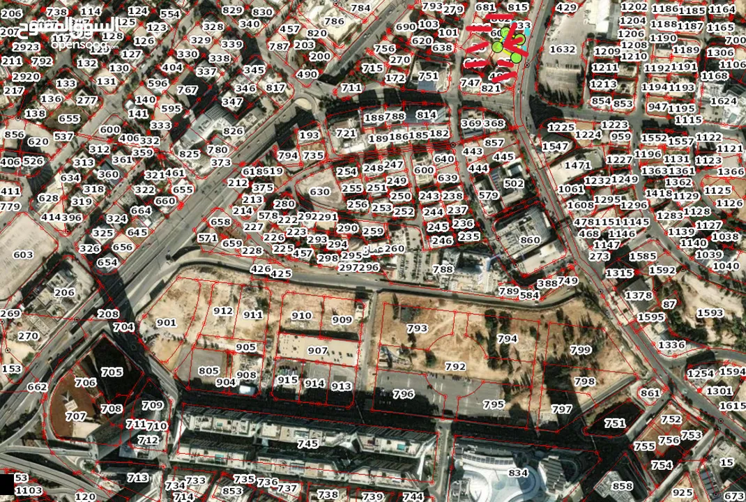 قطعة ارض تجاري للبيع في العبدلي موقع مميزعلى ثلاث شوارع وقريبة من المستشفى الاسلامي