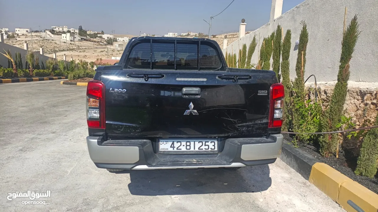 بك اب ميتسوبيشي L200    2020