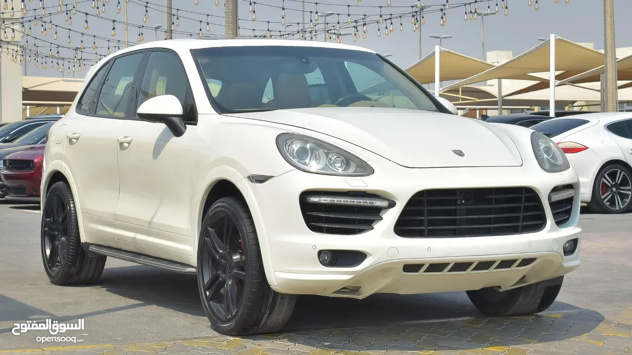 Porsche Cayenne Turbo GCC